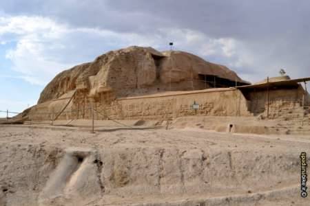 850 تپه و محوطه باستانی در اصفهان شناسایی شده است
