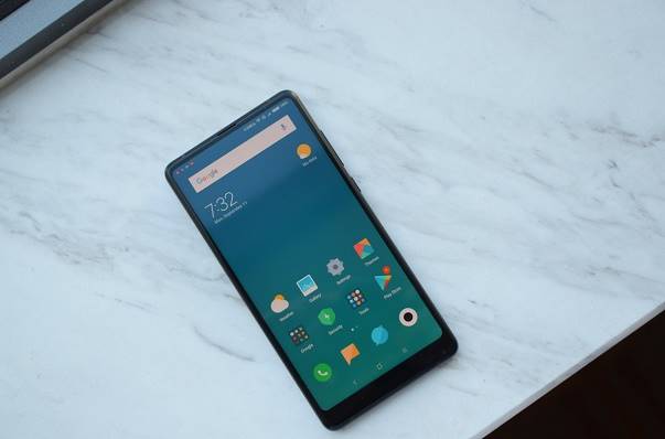 شیائومی از Mi MIX 2 با نمایشگر بدون حاشیه رونمایی کرد