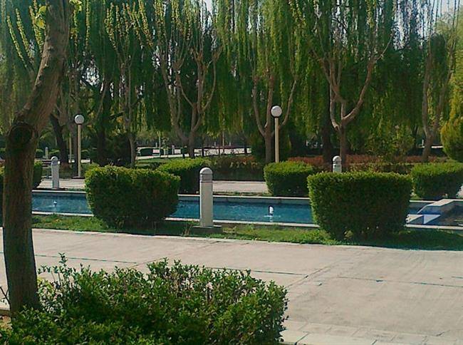 باغ غدیر اصفهان