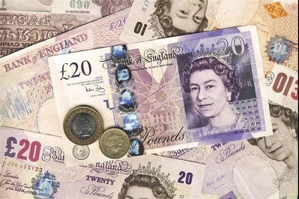 پوند انگلستان رکورد زد/ نرخ تورم به 2.9درصد رسید
