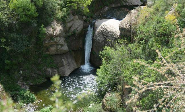 آبشار هشترخان