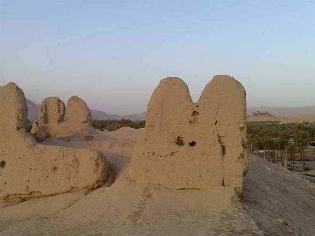 قلعه تاریخی حاجی آباد