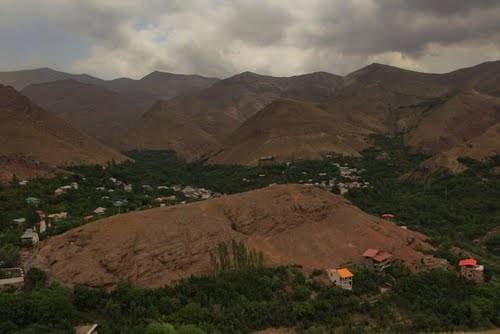 روستای برگ جهان