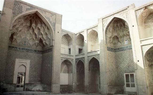 مدرسه امامی