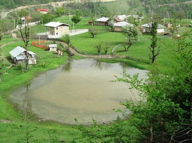 روستای استخرگاه