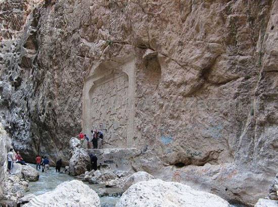 تور یک روزه و طبیعت گردی به مناطق زیبای ایران در ویزاکاران