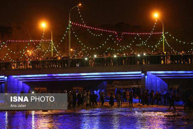 جاری شدن دوباره آب در زاینده رود اصفهان