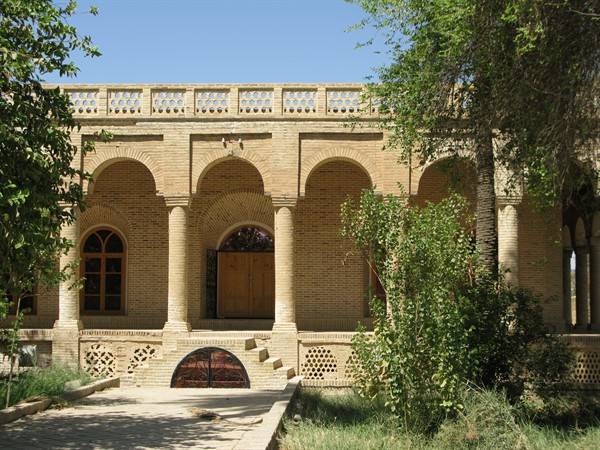 عمارت صمیمی رامهرمز