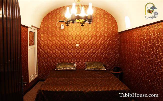 هتل سنتی خانه تاریخی طبیب شوشتر
