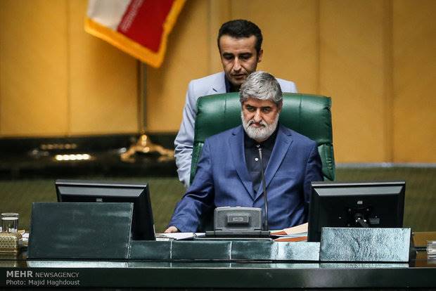 تذکر قاضی­ پور نسبت به مطالب یک سایت ضدانقلاب و توضیحات علی مطهری