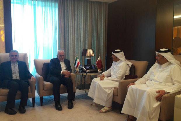 دیدار ظریف با وزیر امور خارجه قطر  دیدار و گفتگو کرد
