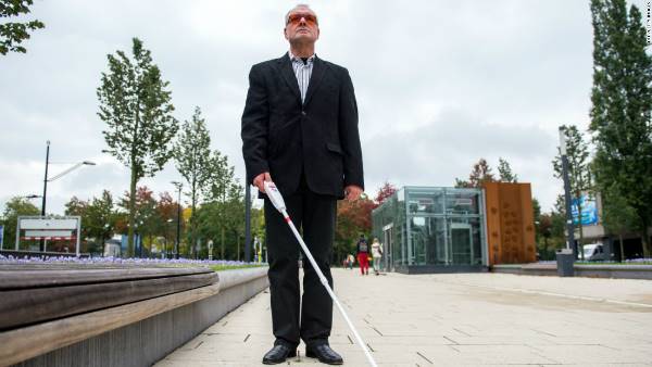 محققان روش جدیدی را برای بازگردانی بینایی به نابینایان ابداع کردند