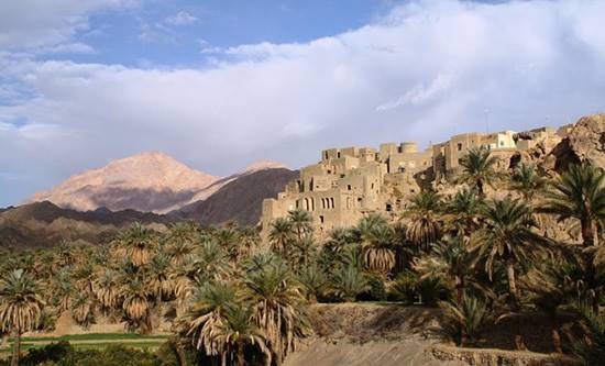 گردشگر ی در فصل هزار رنگ