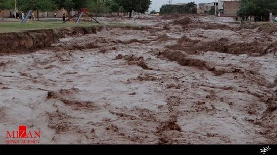 دیواره سازی غیراستاندارد رودخانه علت تشدید سیلاب علی آباد/ پیمانکار تحت تعقیب کیفری قرار گرفت
