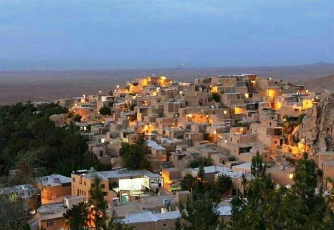 اقامتگاه بوم گردی ارگ قلعه بالا سمنان