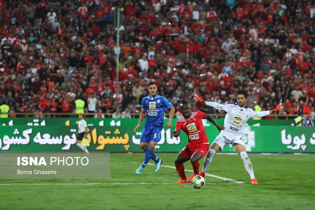 ترکاشوند: راه ندادن دوربین‌های تولید محتوا یک تصمیم کلان بود