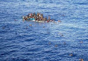 مقامات اسپانیا 250 پناهجو را از دریای مدیترانه نجات دادند