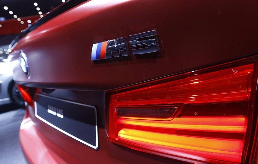ب‌ام‌و M5 را در نمایشگاه خودرو فرانکفورت ببینید (ویدیو)