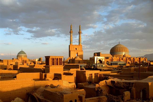 http://hamgardi.com/Wiki/City/Yazd