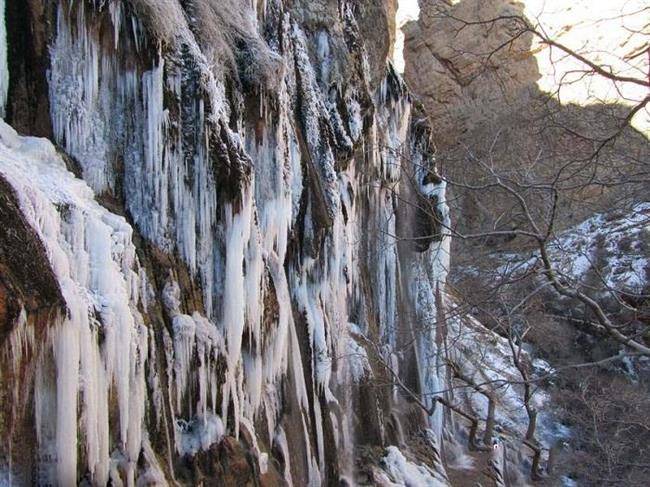 آبشار مارگون منطقه حفاظت شده ابشار چشمه ای 