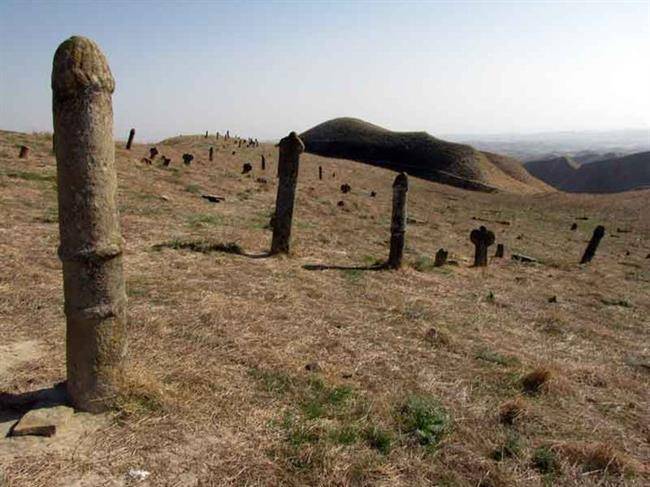 قبرستان پینه شلوار خالد نبی قبرستان تاریخی