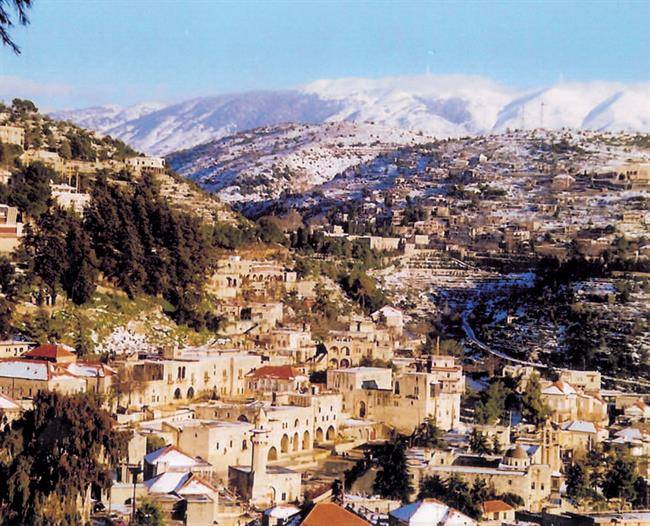 deir el-qamar