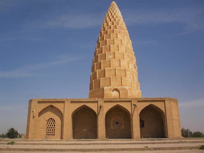 آرامگاه یعقوب لیث صفاری سردار ایرانی