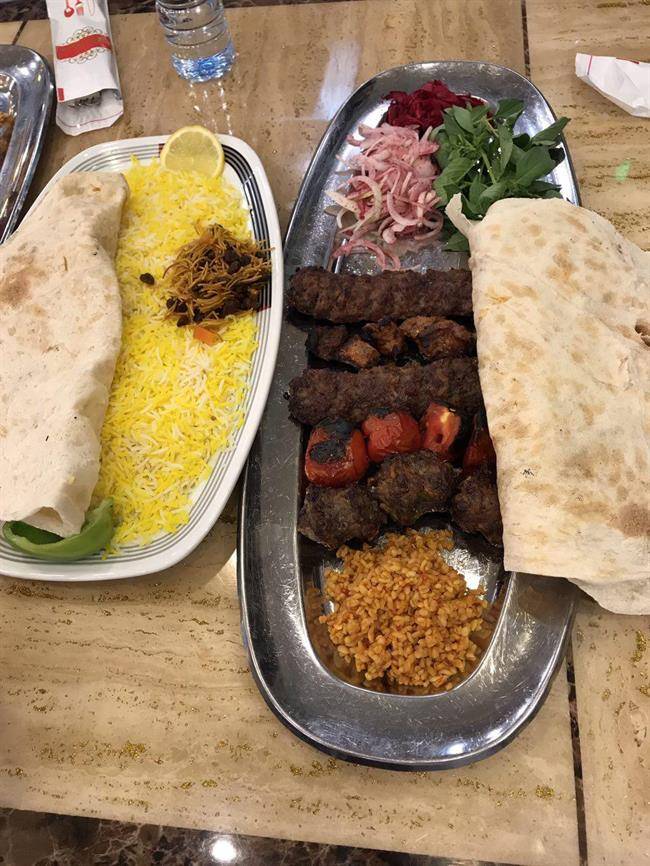 رستوران 5 ستاره سباط