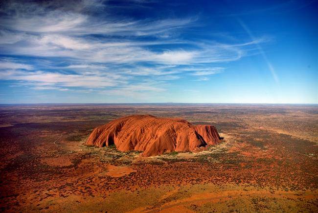 پارک ملی اولورو کاتا جوتا Uluru-Kata Tjuta National Park