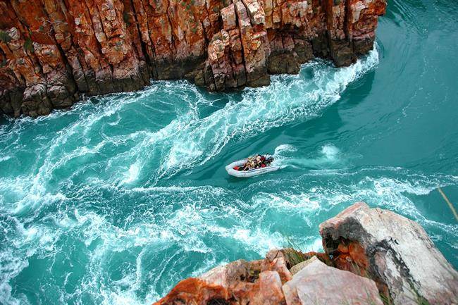 آبشارهای افقی Horizontal Falls