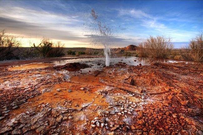 آبفشان چفین رنچ (Chaffin Ranch Geyser)