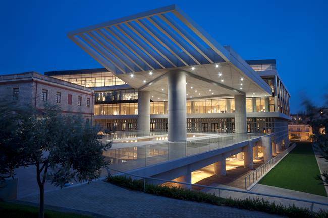 موزه آکروپولیس Acropolis Museum در آتن