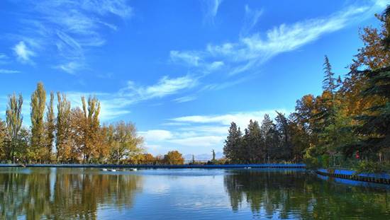 اییز گردی در پارک های تهران