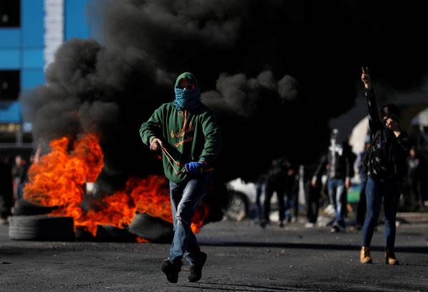 شمار مجروحان تظاهرات و درگیری در فلسطین به 750 نفر رسید/3 نفر به شهادت رسدند