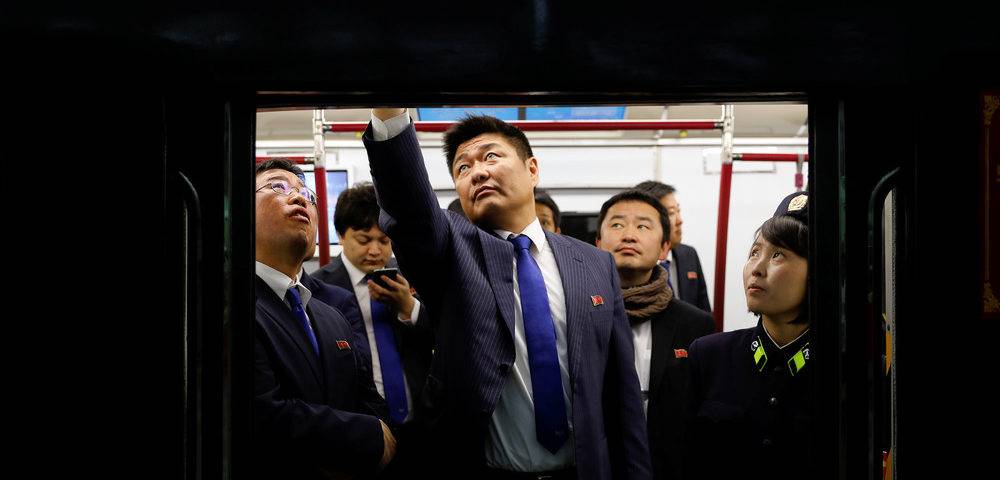 سوار بر عمیق‌ترین متروی دنیا با قوانینی عجیب؛ متروی کره شمالی