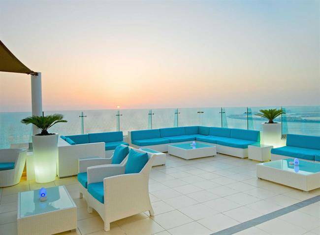 4- رستوران Pure Sky Lounge در هیلتون جاده ساحلی جمیرا