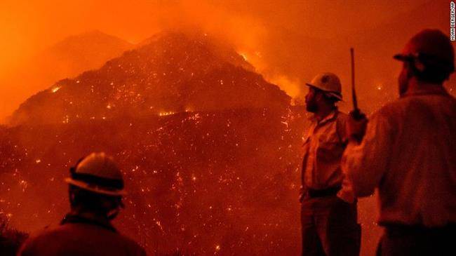 آتش‌شوزی کالیفرنیا گسترده‌تر از مساحت نیویورک و بوستون