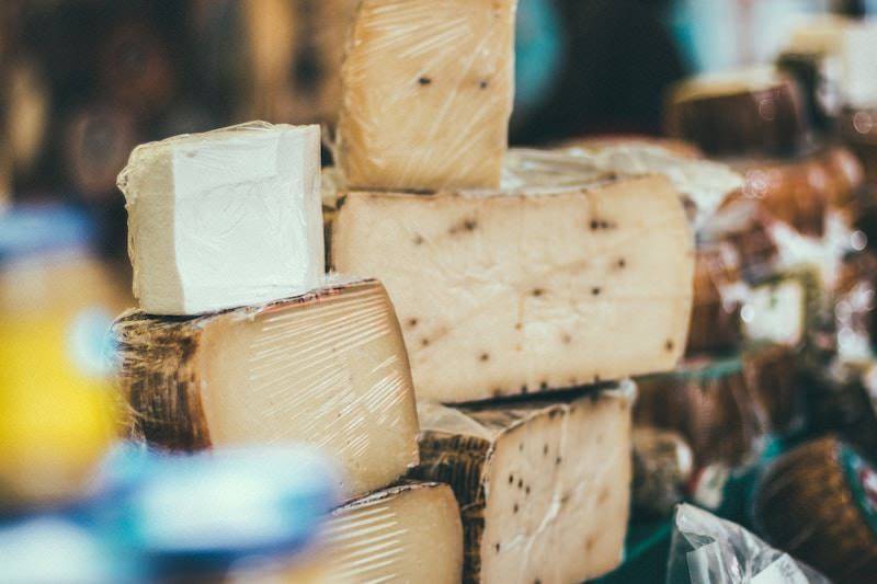 چدار، فتا، موزارلا: مغذی‌ترین پنیرها برای مصرف