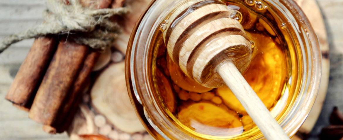 فوت‌وفن استفاده از ترکیب عسل و دارچین برای کاهش وزن