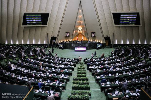 الزام دستگاهها به مناسب سازی ساختمانها و معابربرای دسترسی معلولان