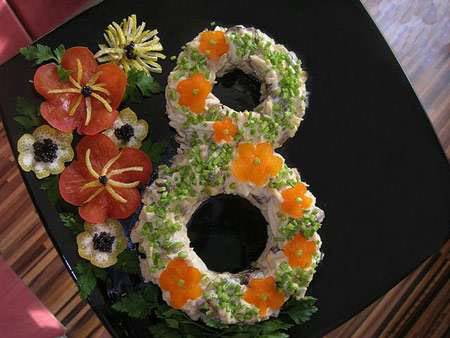 تزئین سالاد الویه برای جشن تولد کودکان