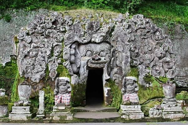 معبد (غار) فیل های Goa Gajah در اوبود