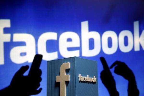 سهام فیس‌بوک 4 درصد سقوط کرد