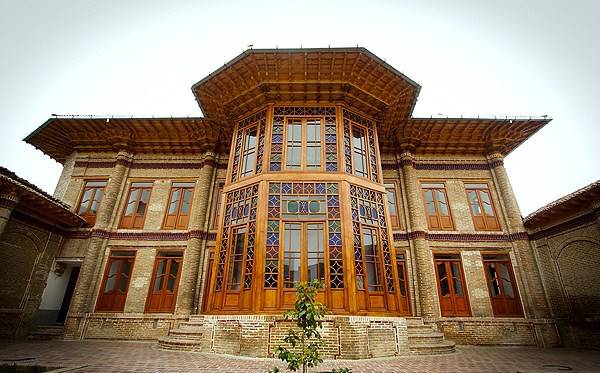 عمارت فاضلی 