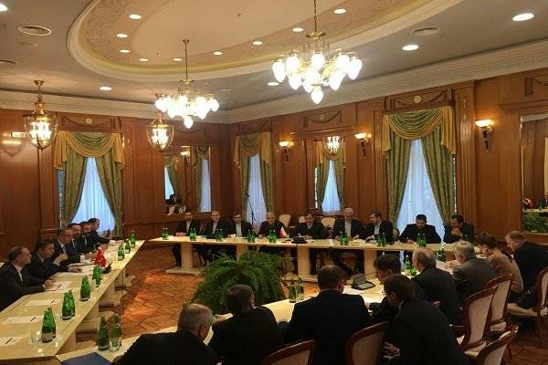 نشست ایران، روسیه و ترکیه درباره «گفتگوی ملی سوریه» برگزار شد