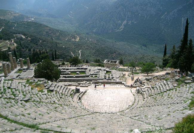 Delphi Theatre تئاتر دلفی