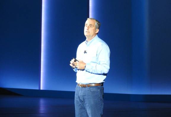 گزارش مالی سه ماهه چهارم اینتل منتشر شد؛ رشد درآمدها علیرغم ظهور Spectre و Meltdown