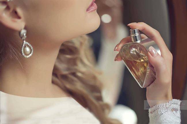 ترفندهایی برای ماندگار کردن عطر