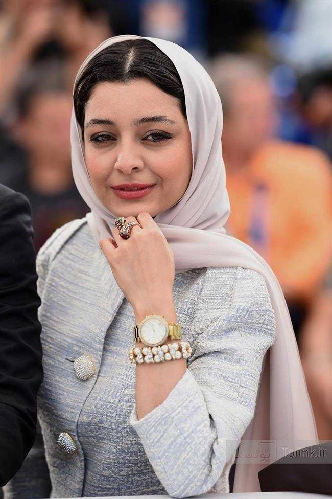 ساره بیات