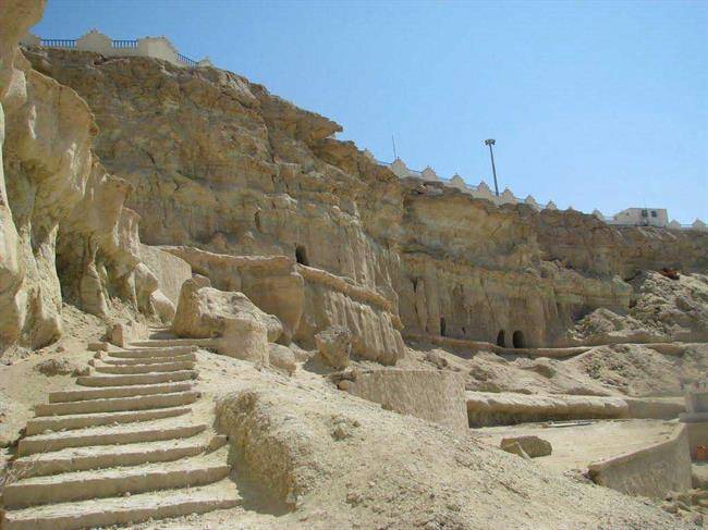 سفر به غار خربس